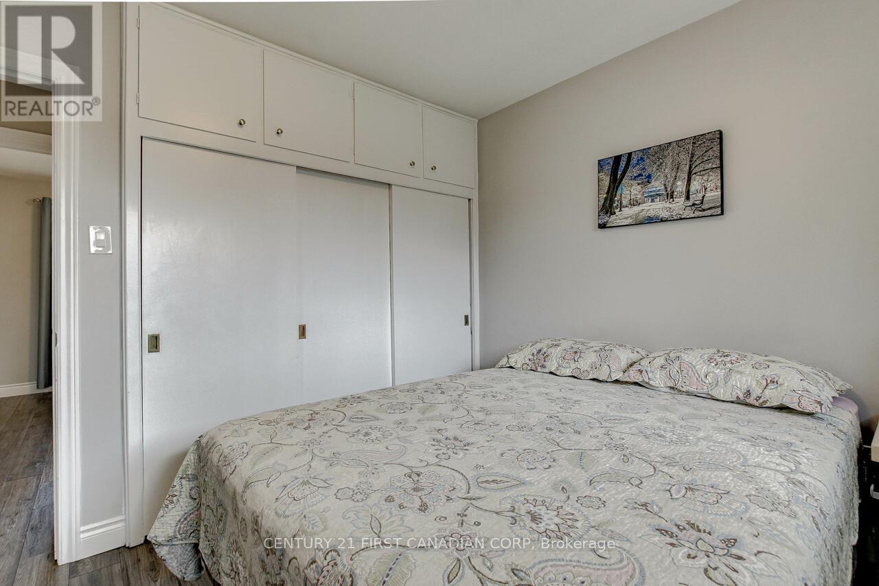 393 Chippendale Crescent, London South, Ontario  N5Z 3G1 - Photo 20 - X12301714