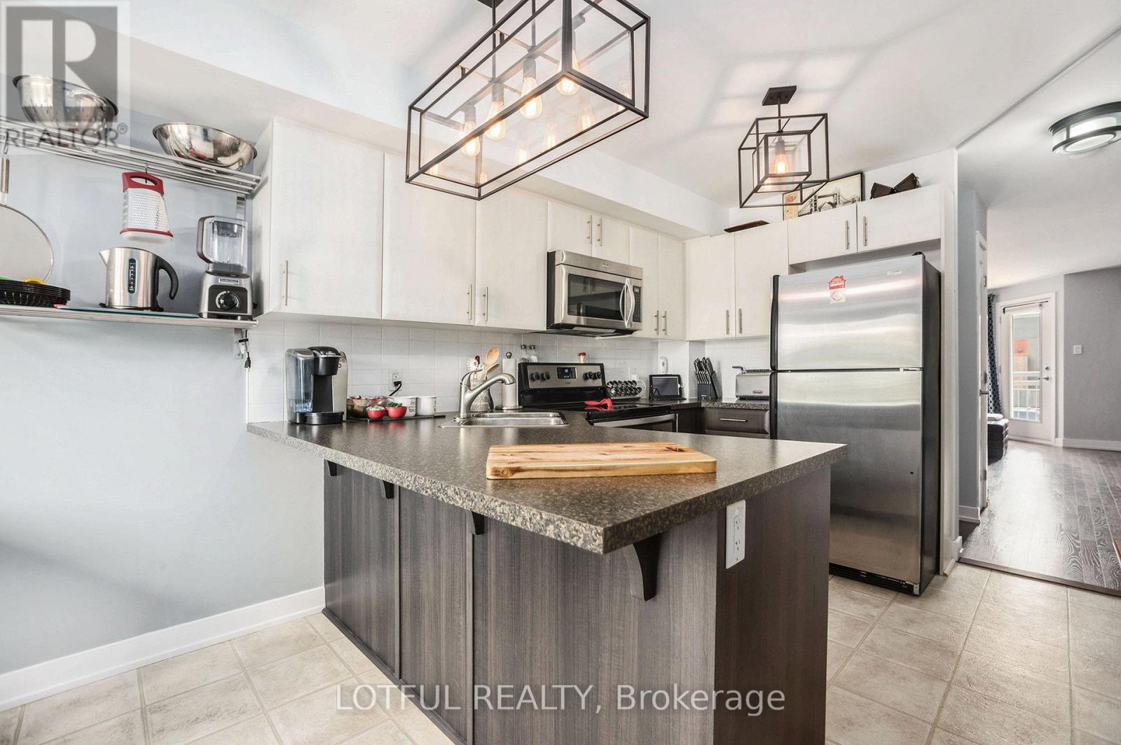 A - 2016 Dorima Street, Ottawa, Ontario  K4A 0X5 - Photo 12 - X12301707