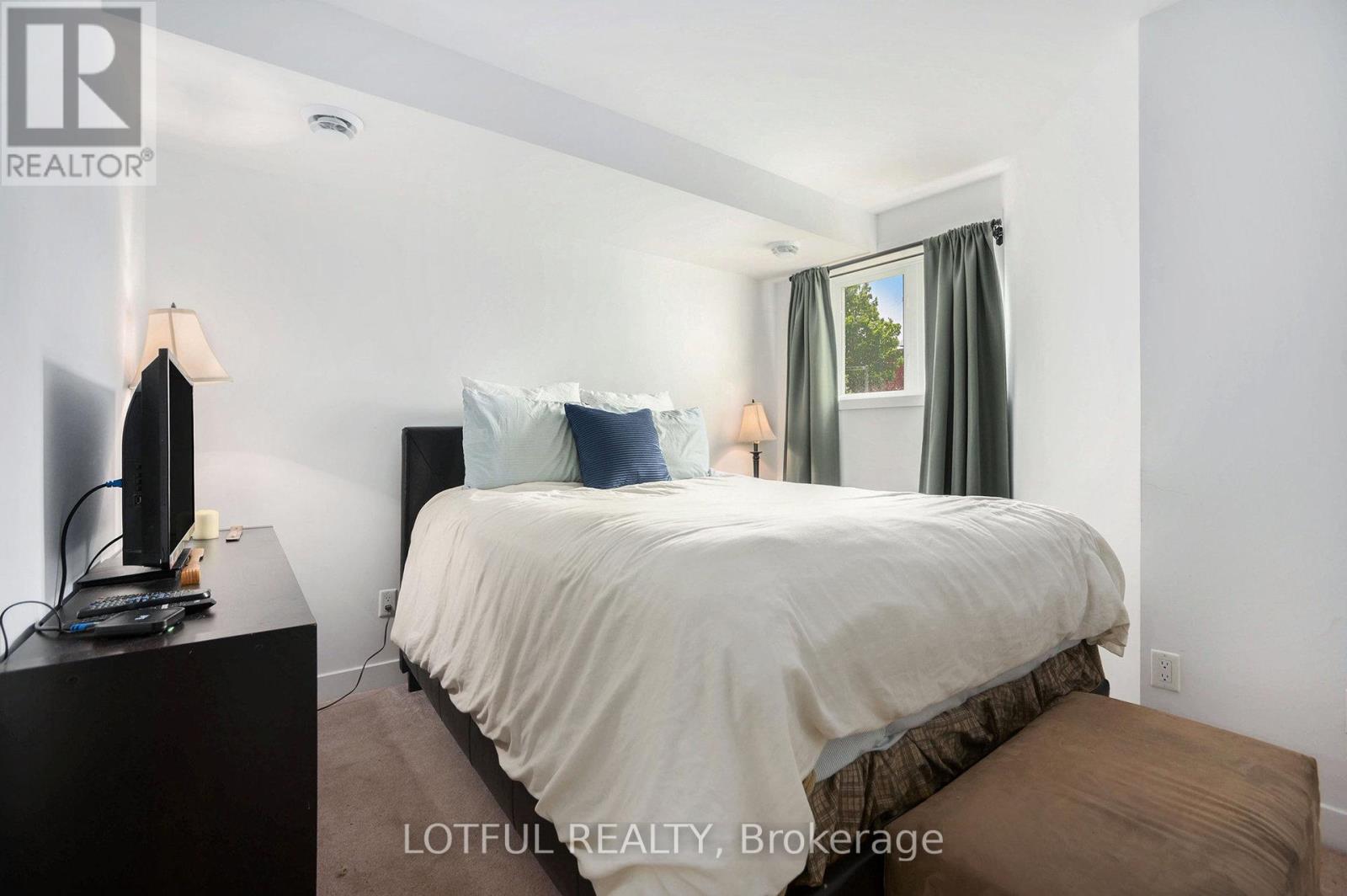A - 2016 Dorima Street, Ottawa, Ontario  K4A 0X5 - Photo 19 - X12301707