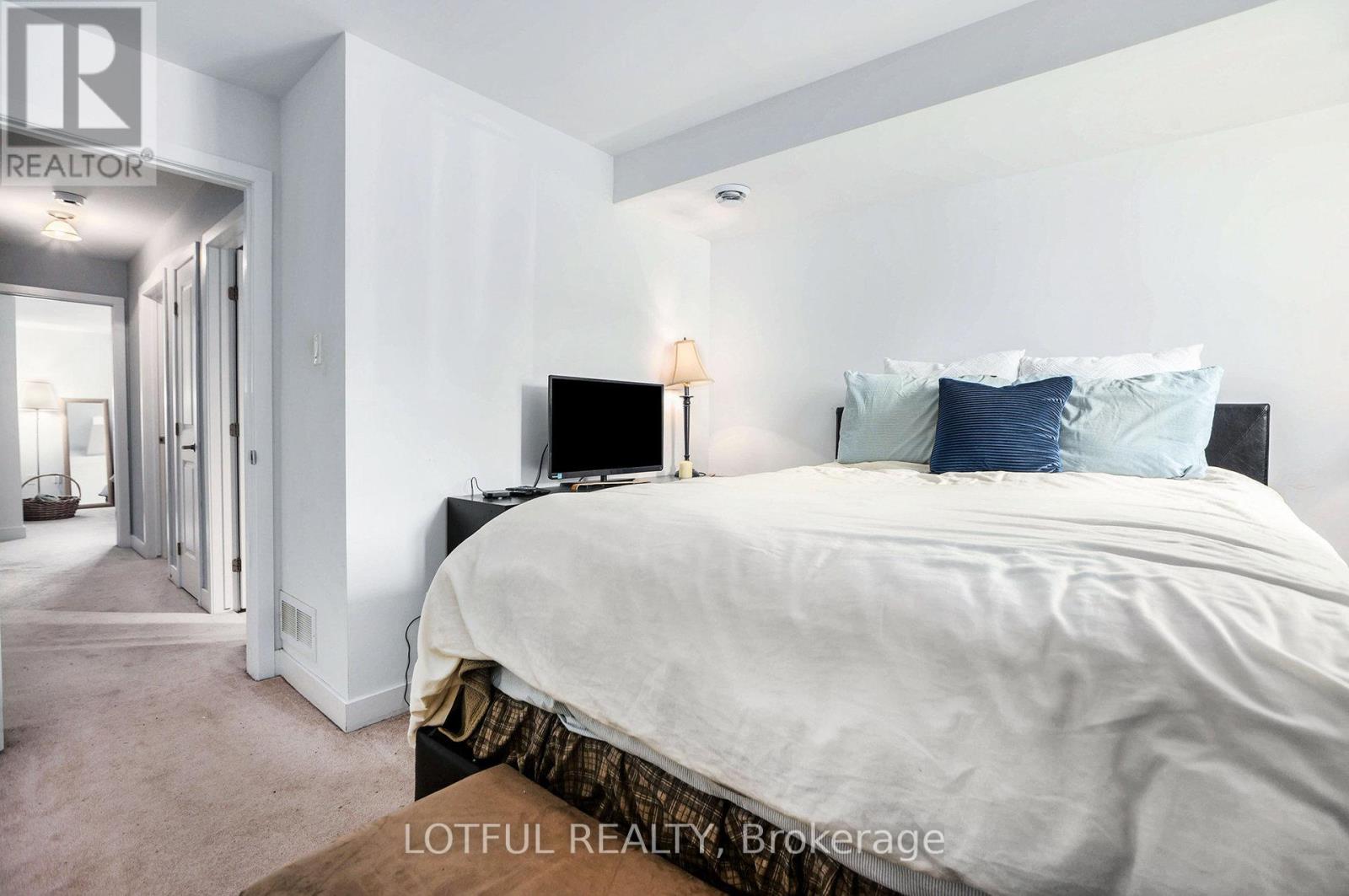 A - 2016 Dorima Street, Ottawa, Ontario  K4A 0X5 - Photo 21 - X12301707