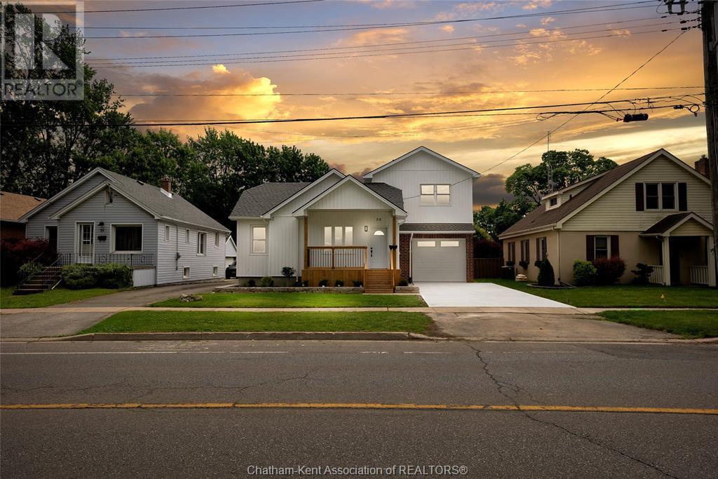 Property at 30 MCNAUGHTON AVENUE East image 3