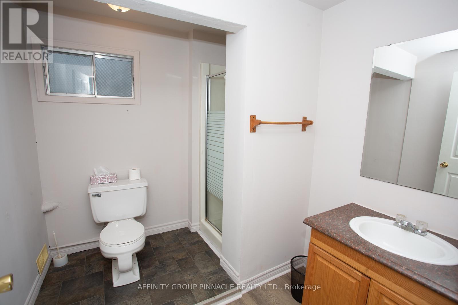 103 Durham Street W, Kawartha Lakes, Ontario  K9V 2R2 - Photo 14 - X12301741