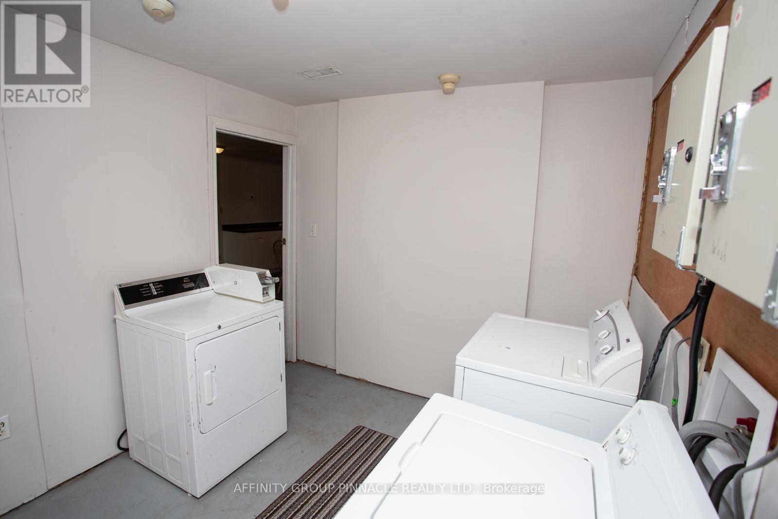 103 Durham Street W, Kawartha Lakes, Ontario  K9V 2R2 - Photo 16 - X12301741