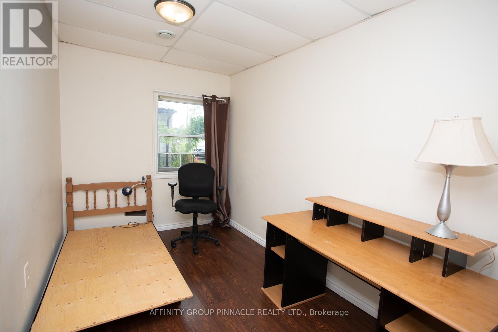 103 Durham Street W, Kawartha Lakes, Ontario  K9V 2R2 - Photo 21 - X12301741