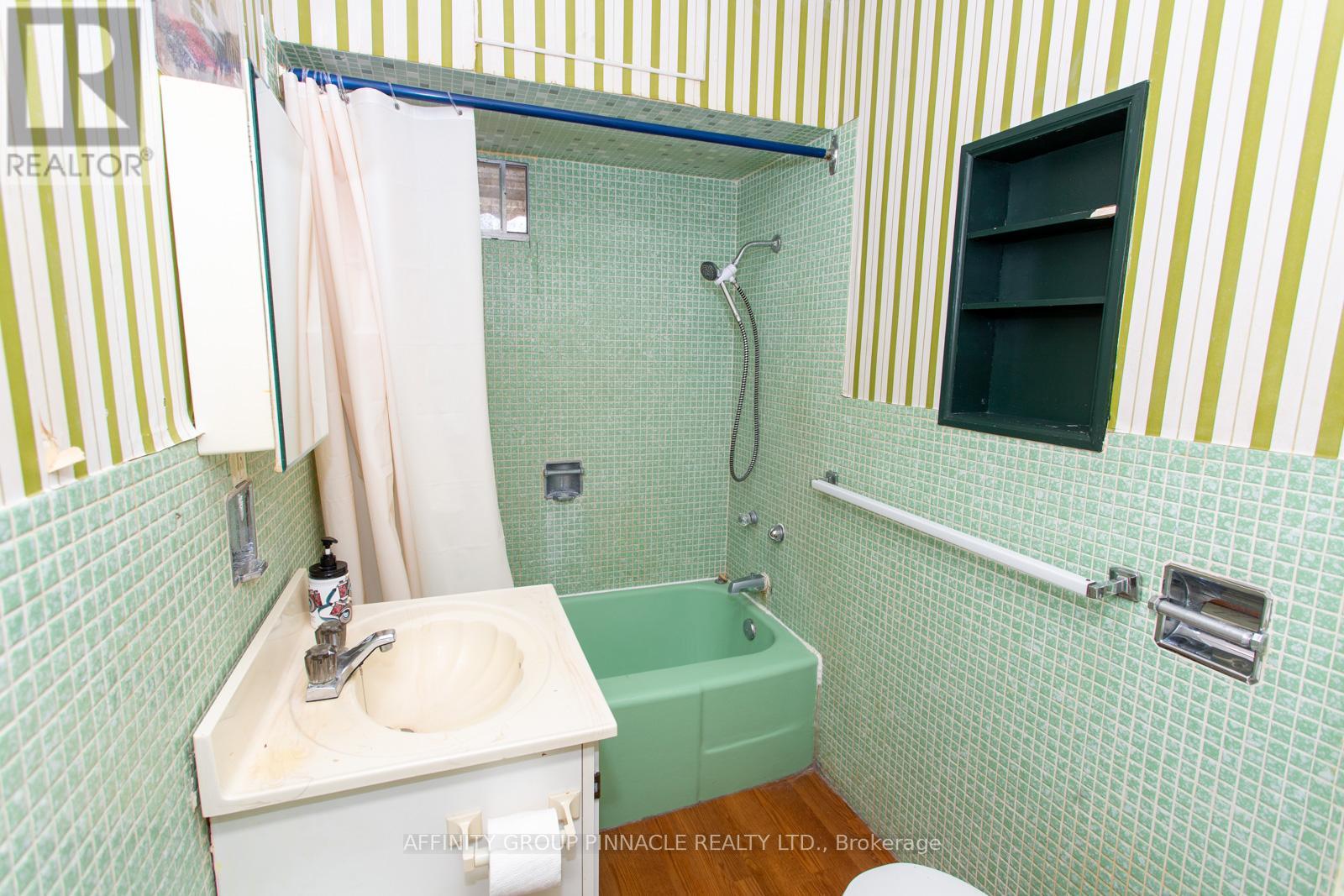 103 Durham Street W, Kawartha Lakes, Ontario  K9V 2R2 - Photo 33 - X12301741