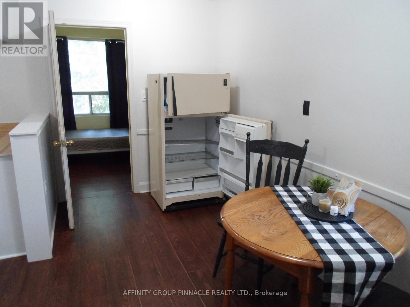 103 Durham Street W, Kawartha Lakes, Ontario  K9V 2R2 - Photo 38 - X12301741