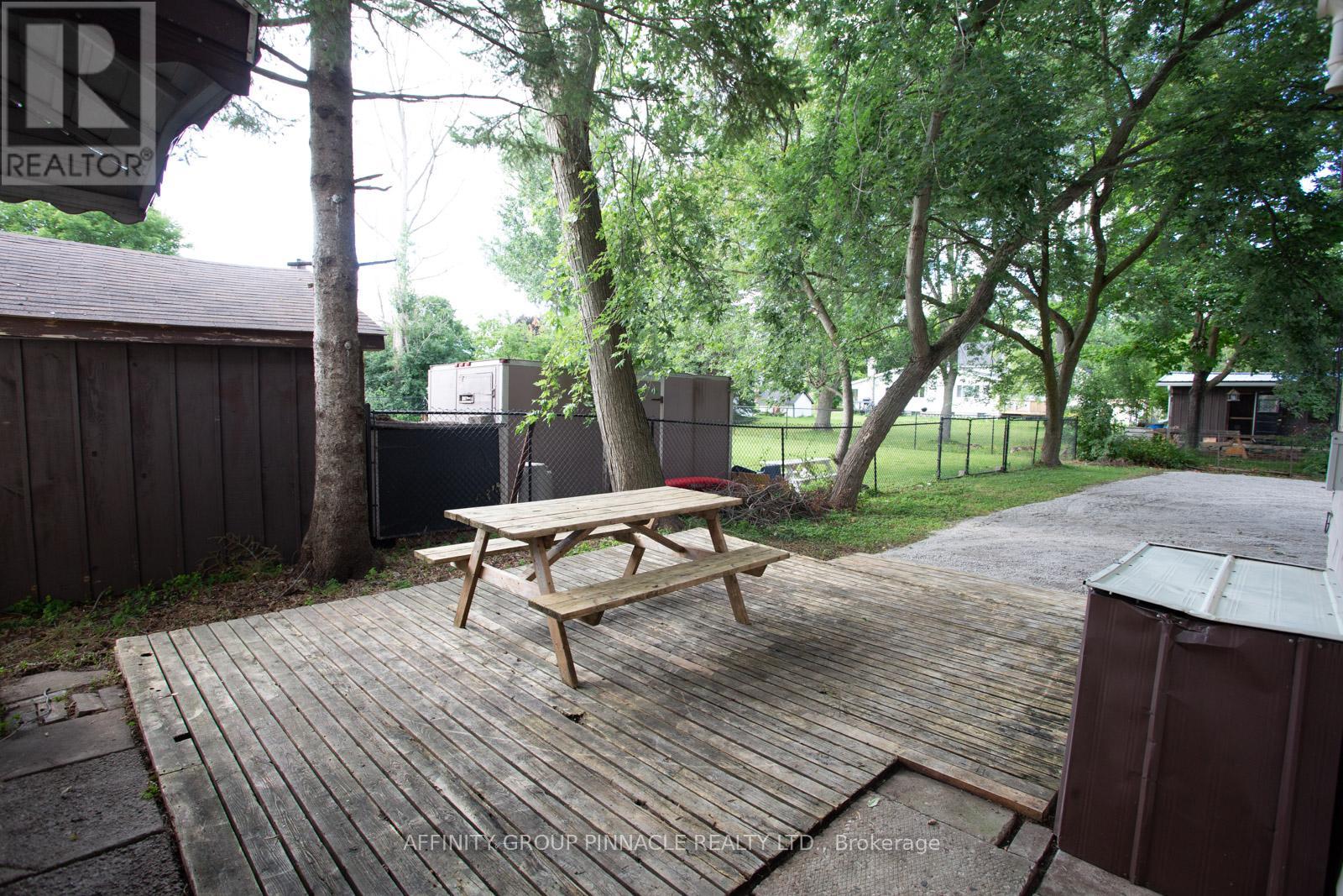 103 Durham Street W, Kawartha Lakes, Ontario  K9V 2R2 - Photo 49 - X12301741