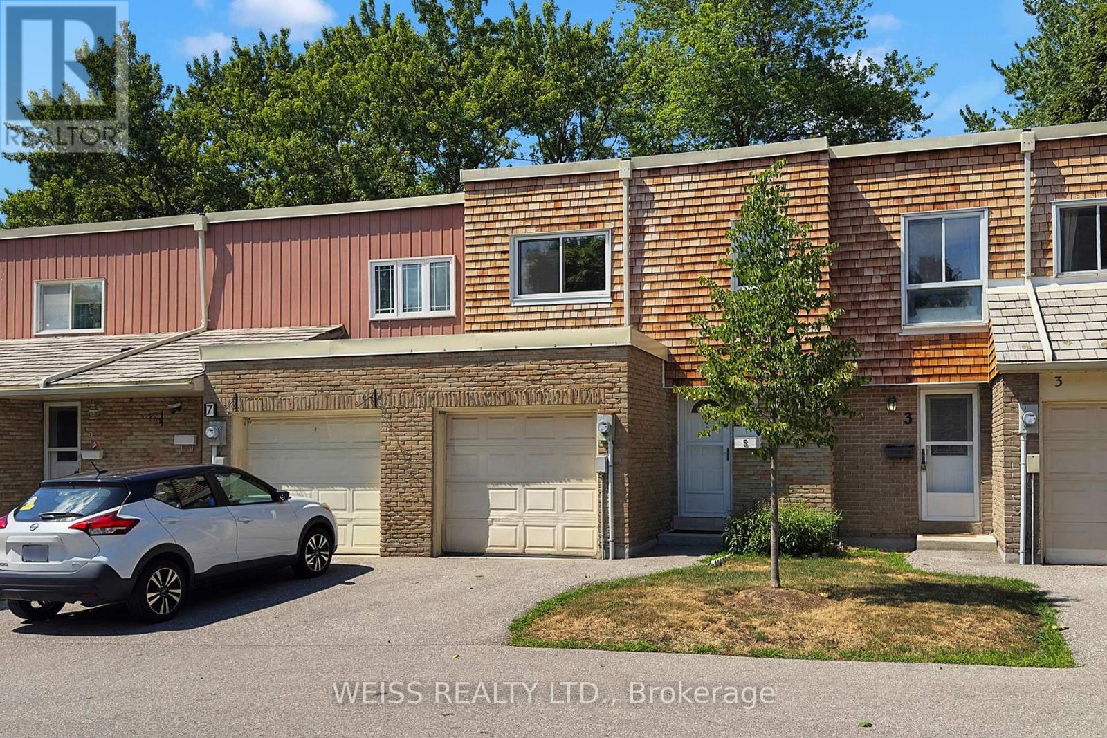 Property at 5 THORNY VINEWAY image 2