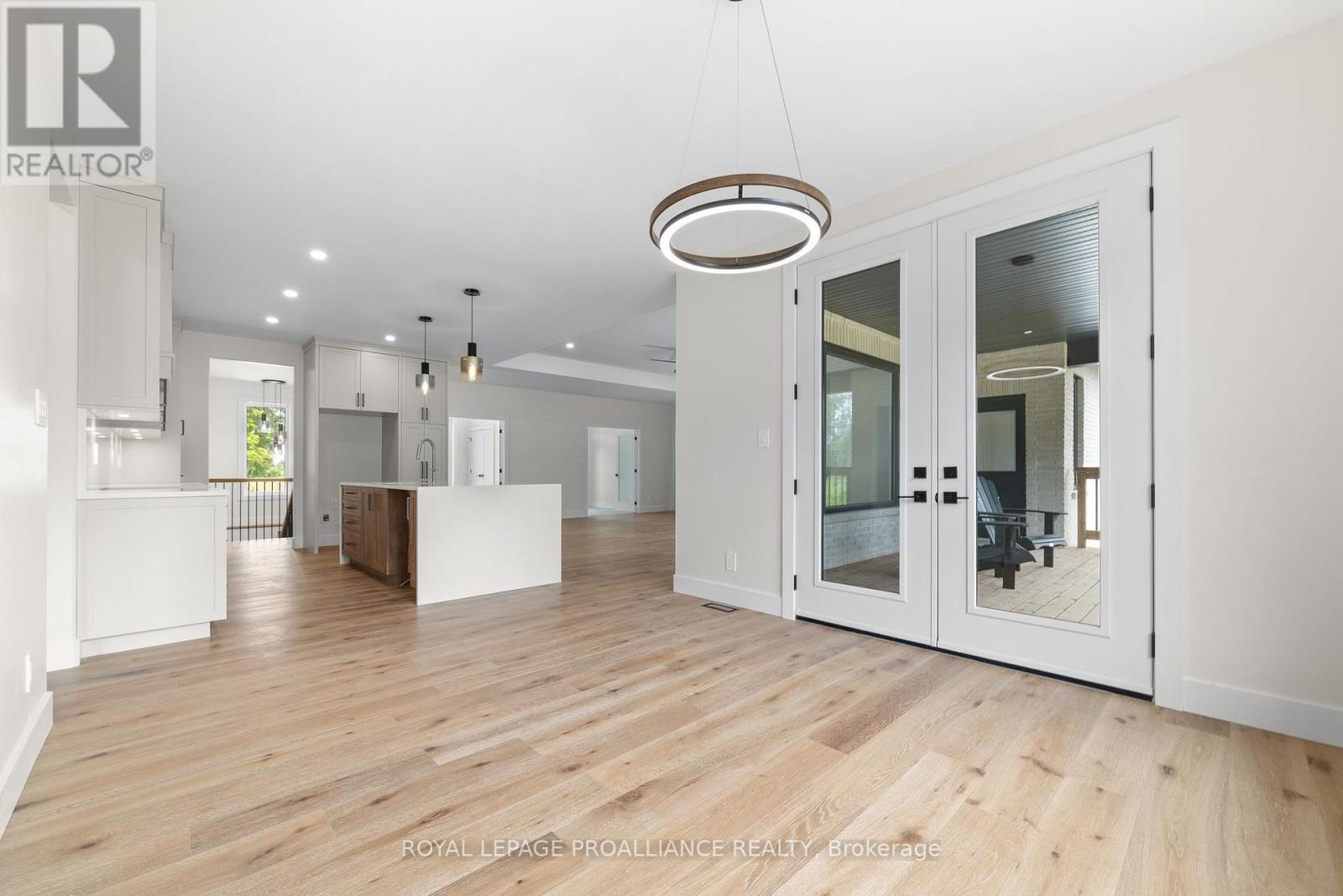 274 Michael's Way, Prince Edward County (Ameliasburgh), Ontario  K0K 1L0 - Photo 14 - X12301871