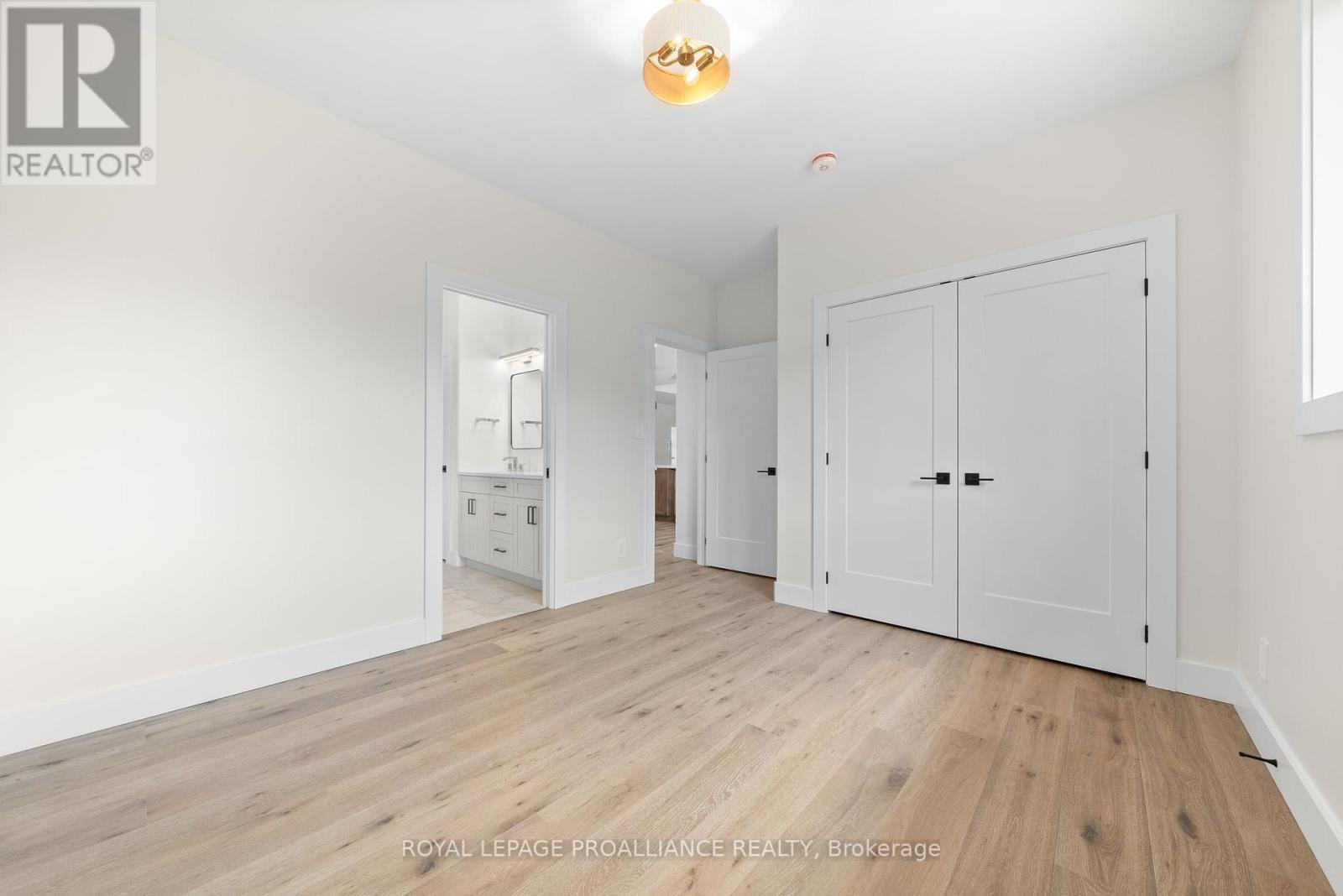 274 Michael's Way, Prince Edward County (Ameliasburgh), Ontario  K0K 1L0 - Photo 23 - X12301871