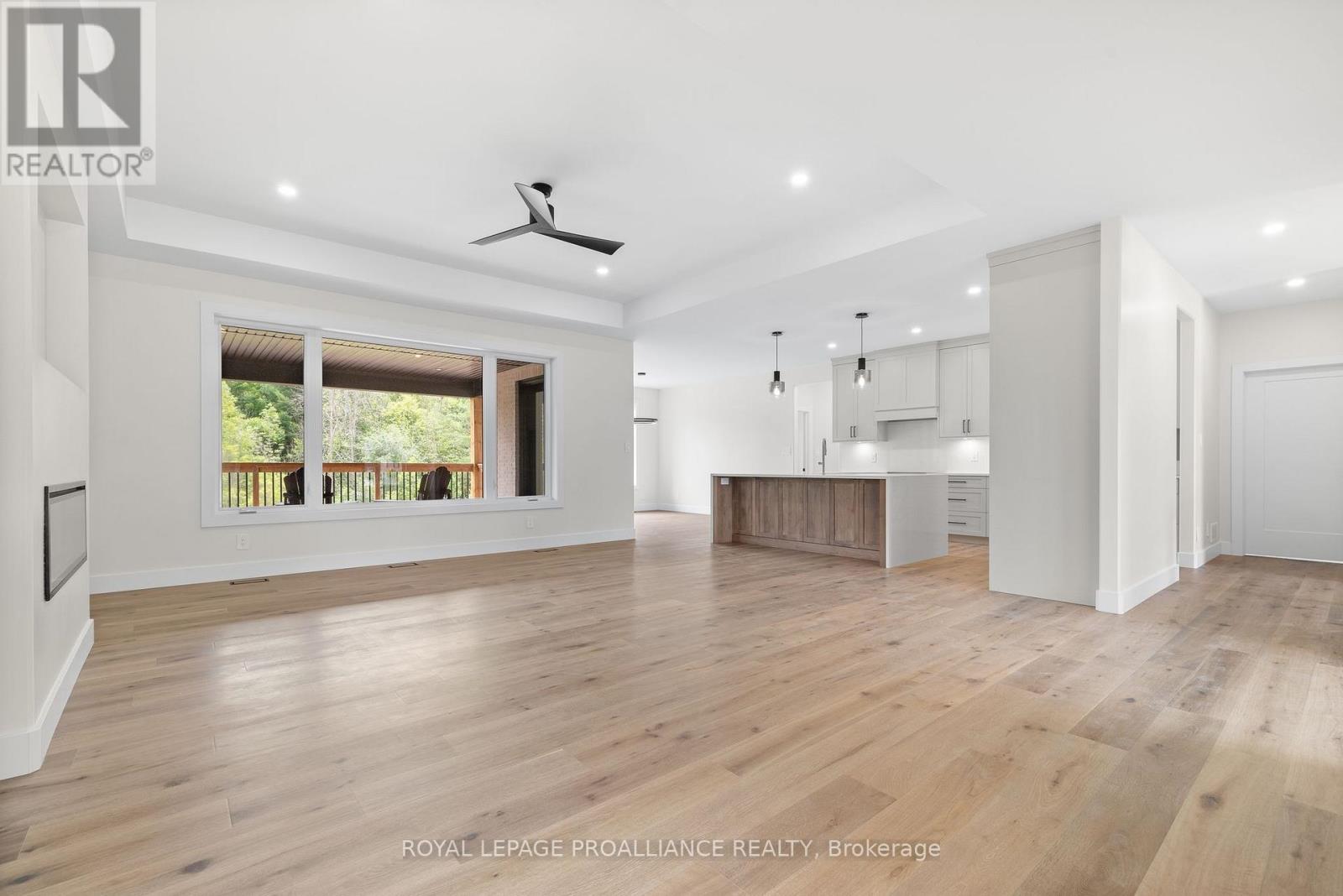 Property at 274 MICHAEL'S WAY image 4
