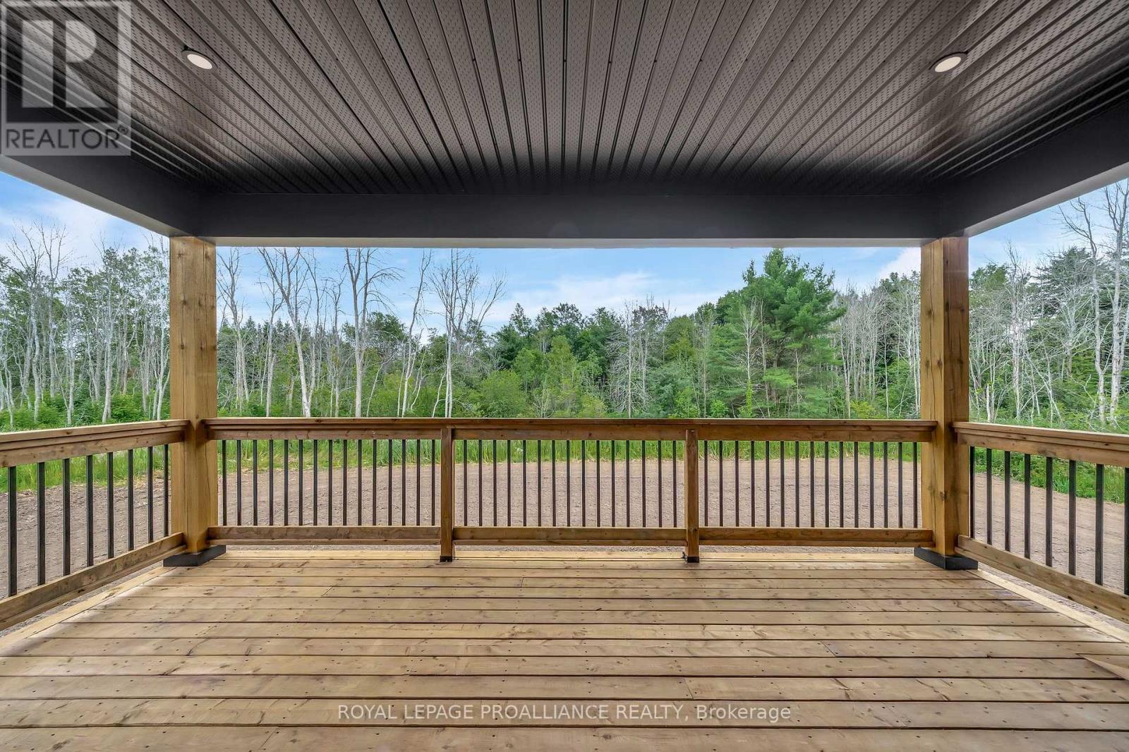 274 Michael's Way, Prince Edward County (Ameliasburgh), Ontario  K0K 1L0 - Photo 43 - X12301871