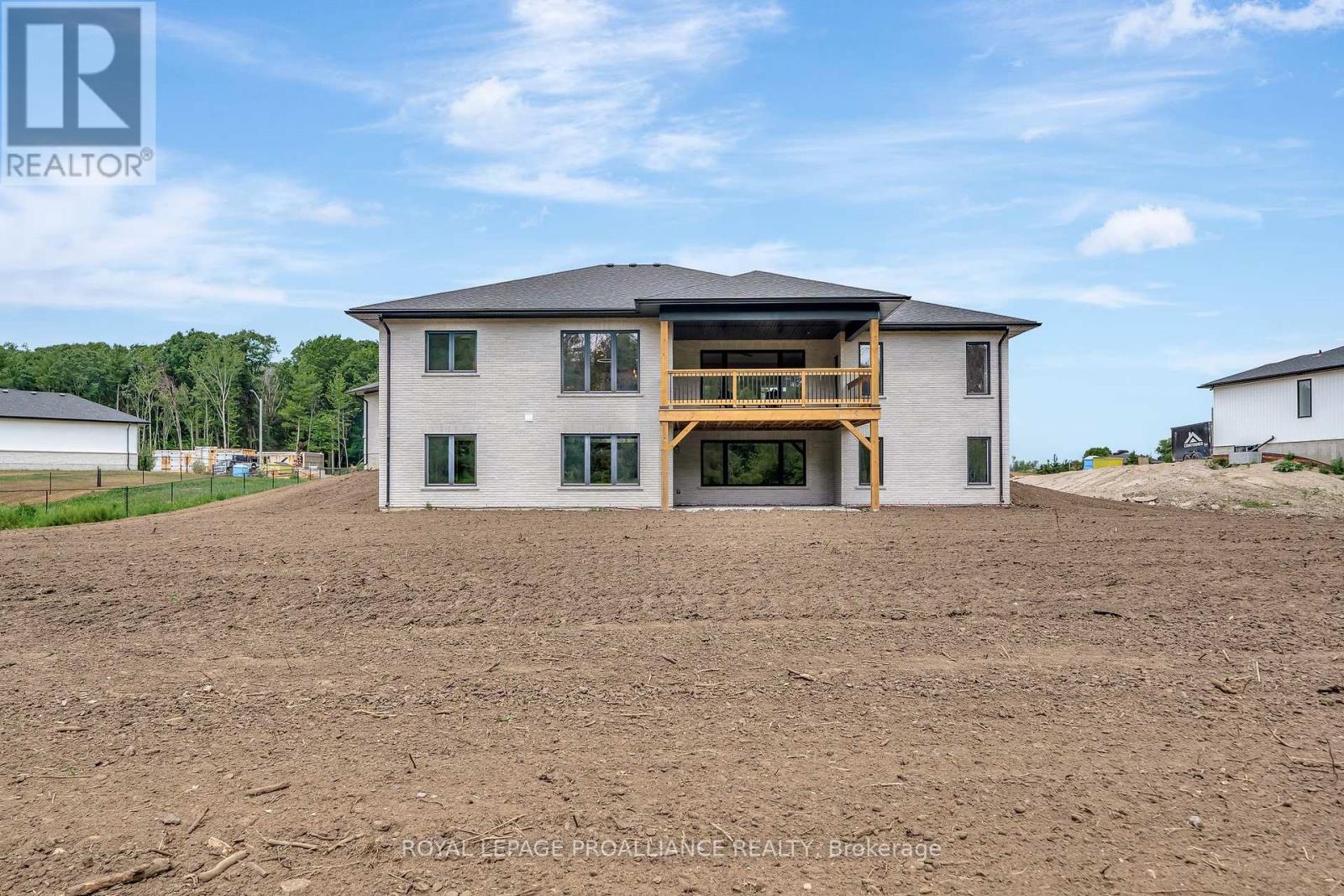 274 Michael's Way, Prince Edward County (Ameliasburgh), Ontario  K0K 1L0 - Photo 48 - X12301871