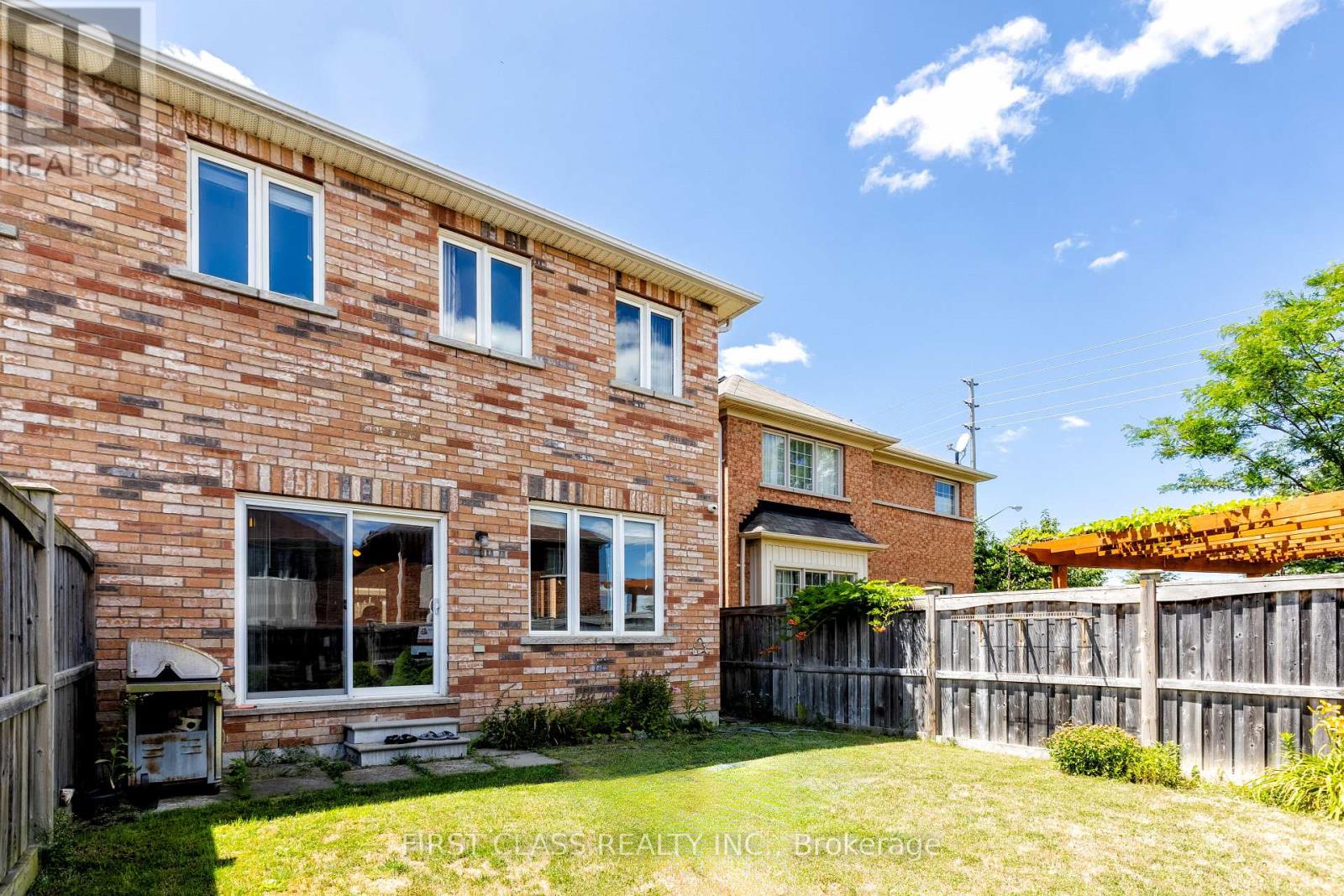 74 Evershot Crescent, Markham, Ontario  L6E 0L7 - Photo 25 - N12301726