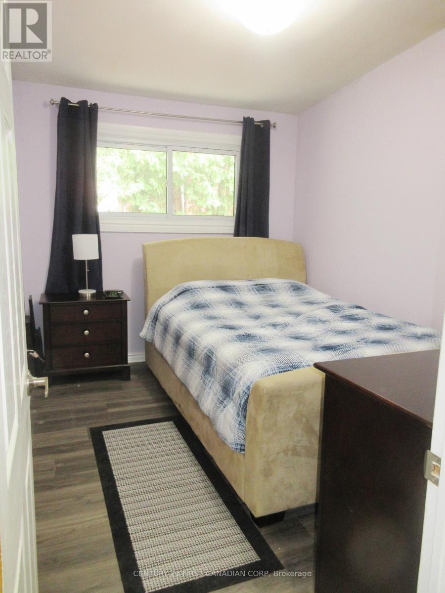 28 Hawkesbury Avenue, London East, Ontario  N5V 2K1 - Photo 10 - X12301830