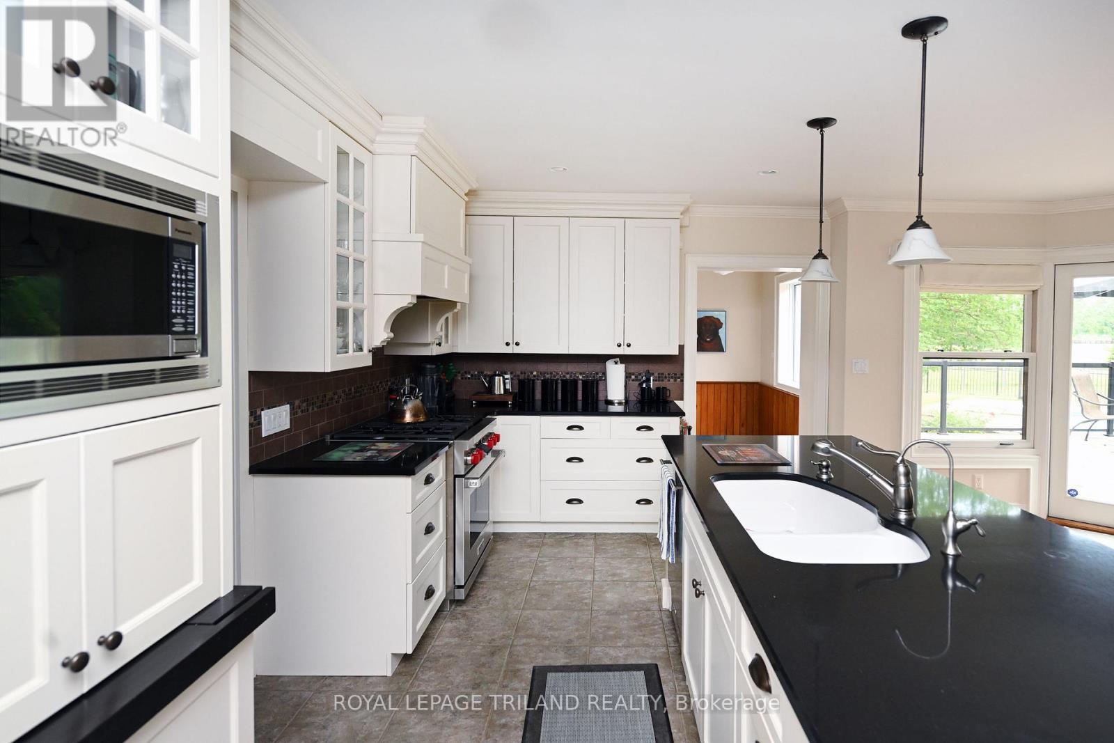6440 Begg Road, Southwold, Ontario  N5P 3S9 - Photo 20 - X12301925