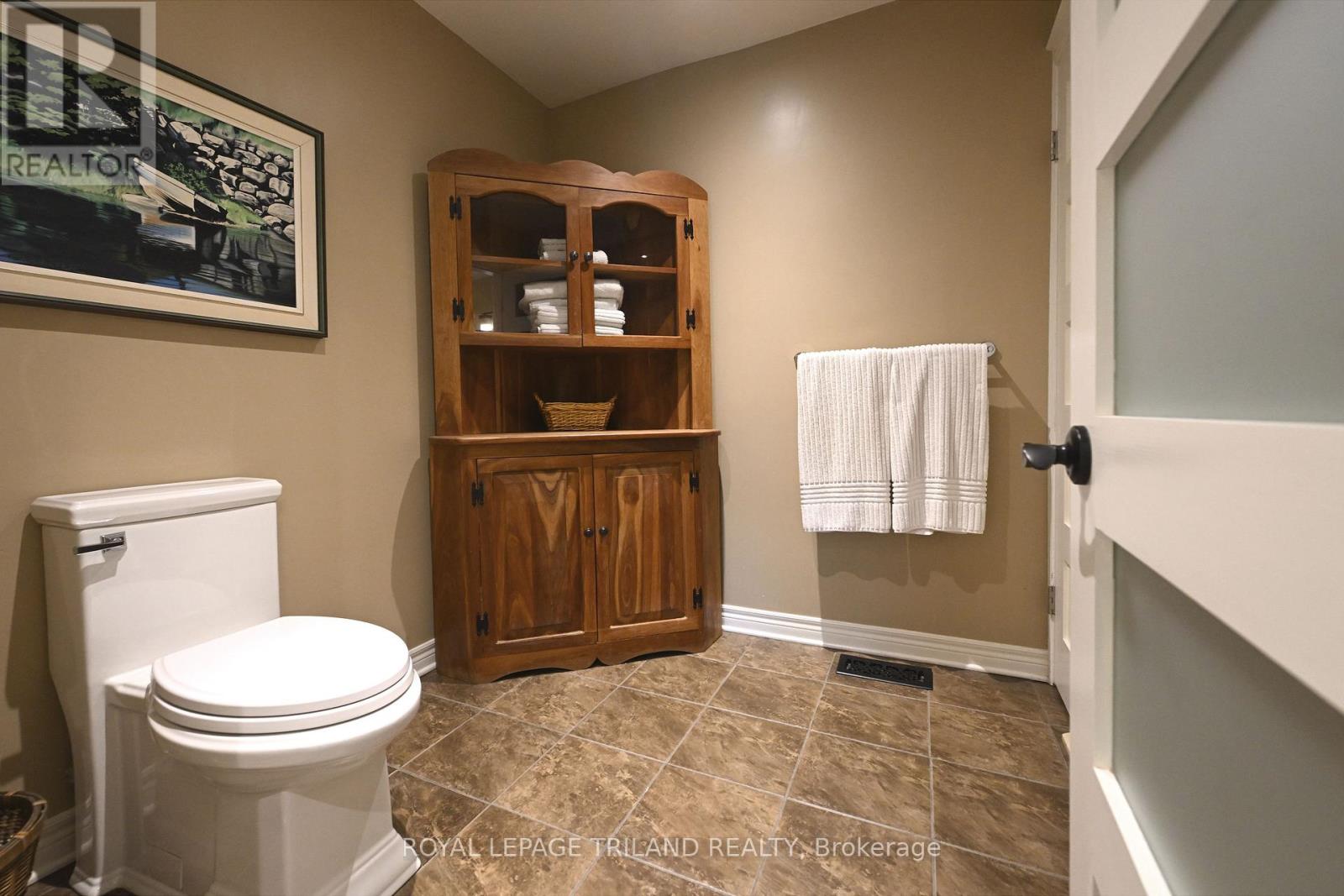 6440 Begg Road, Southwold, Ontario  N5P 3S9 - Photo 34 - X12301925