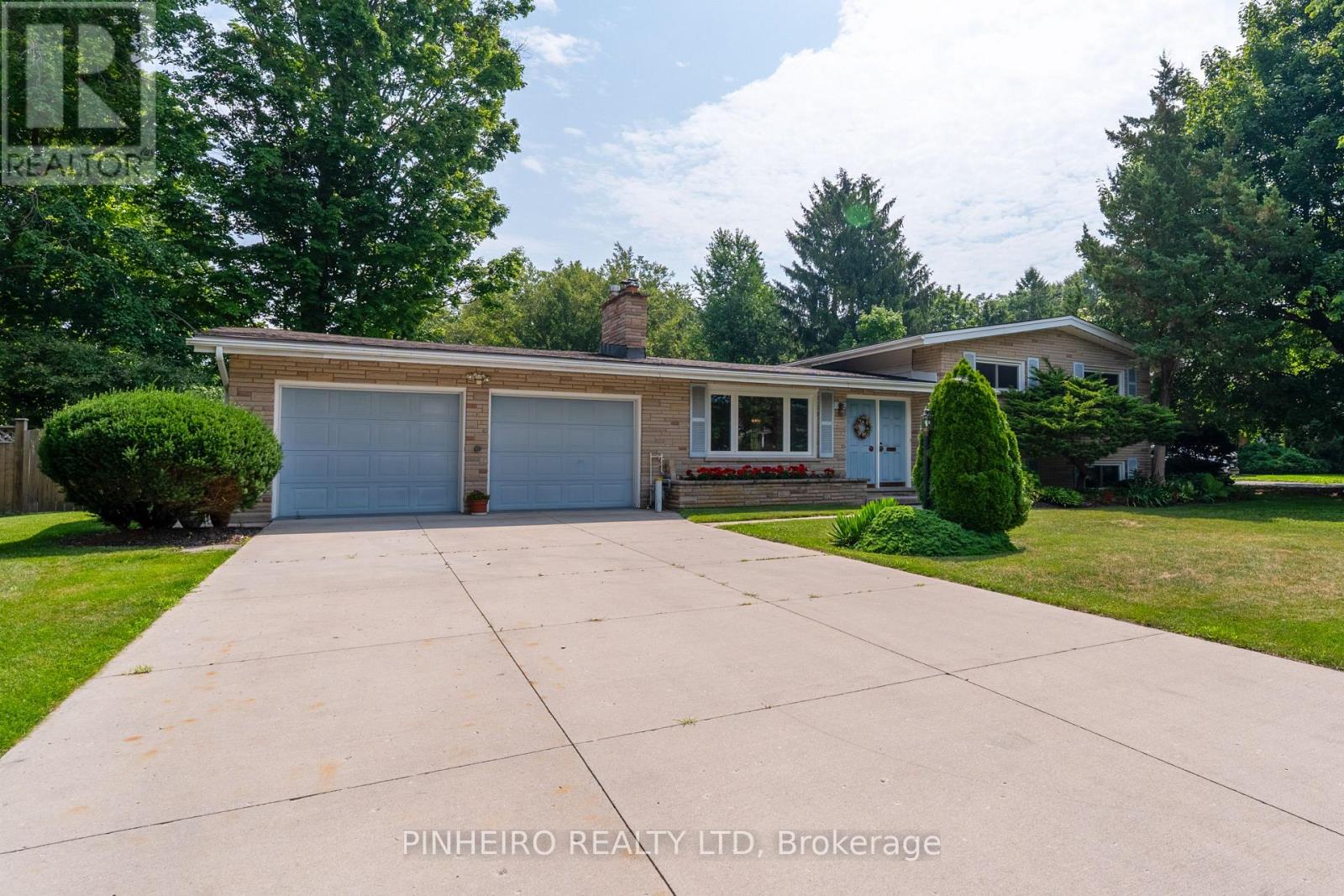 14 Outer Drive, London South, Ontario  N6P 1C7 - Photo 1 - X12301944