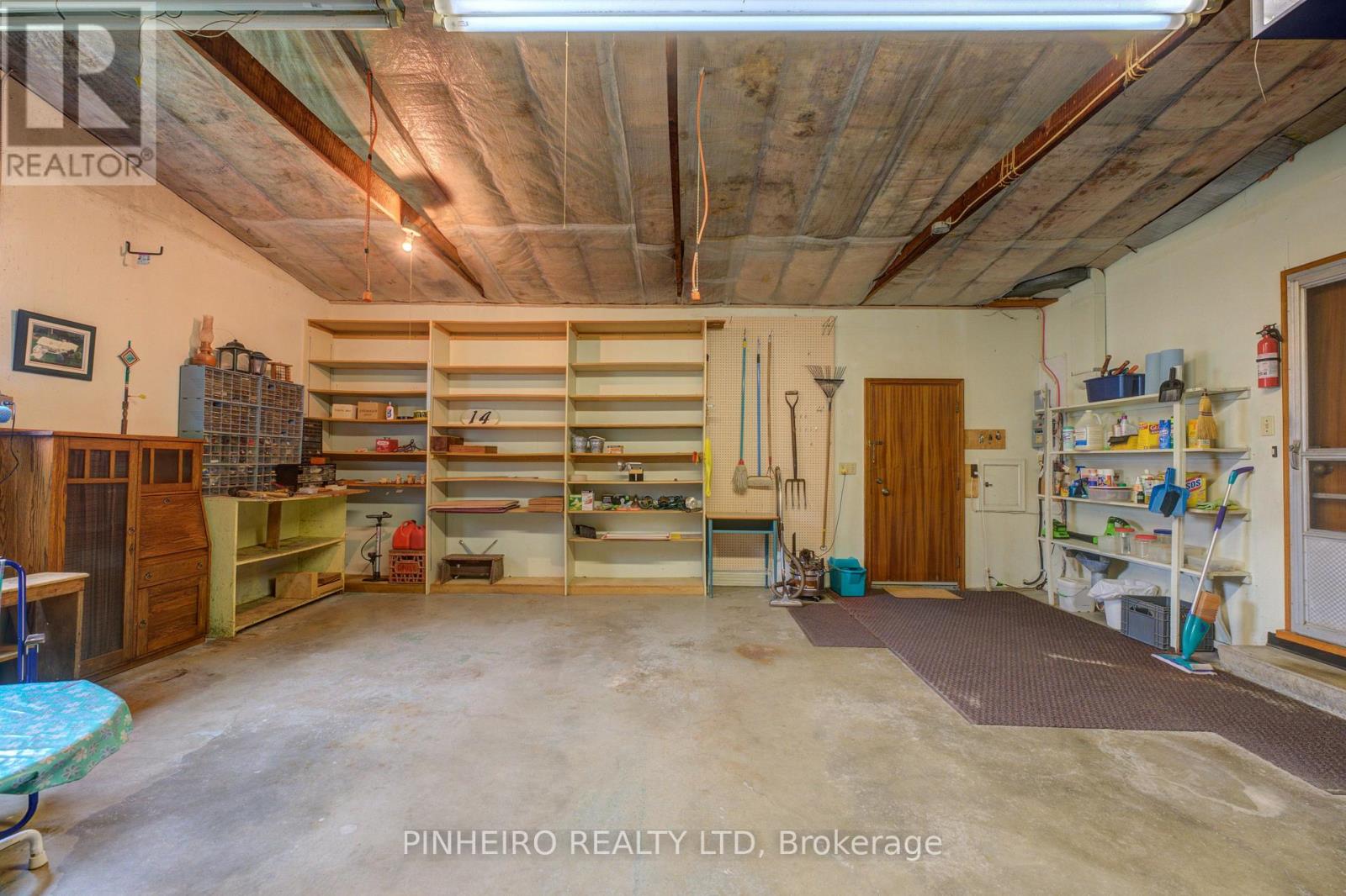 14 Outer Drive, London South, Ontario  N6P 1C7 - Photo 31 - X12301944