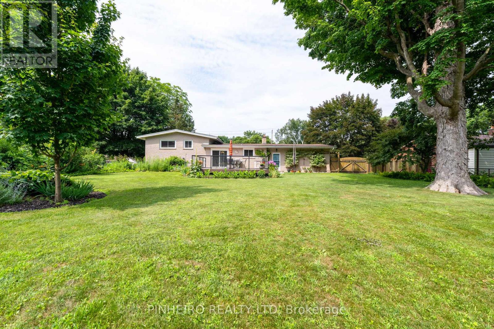 14 Outer Drive, London South, Ontario  N6P 1C7 - Photo 34 - X12301944