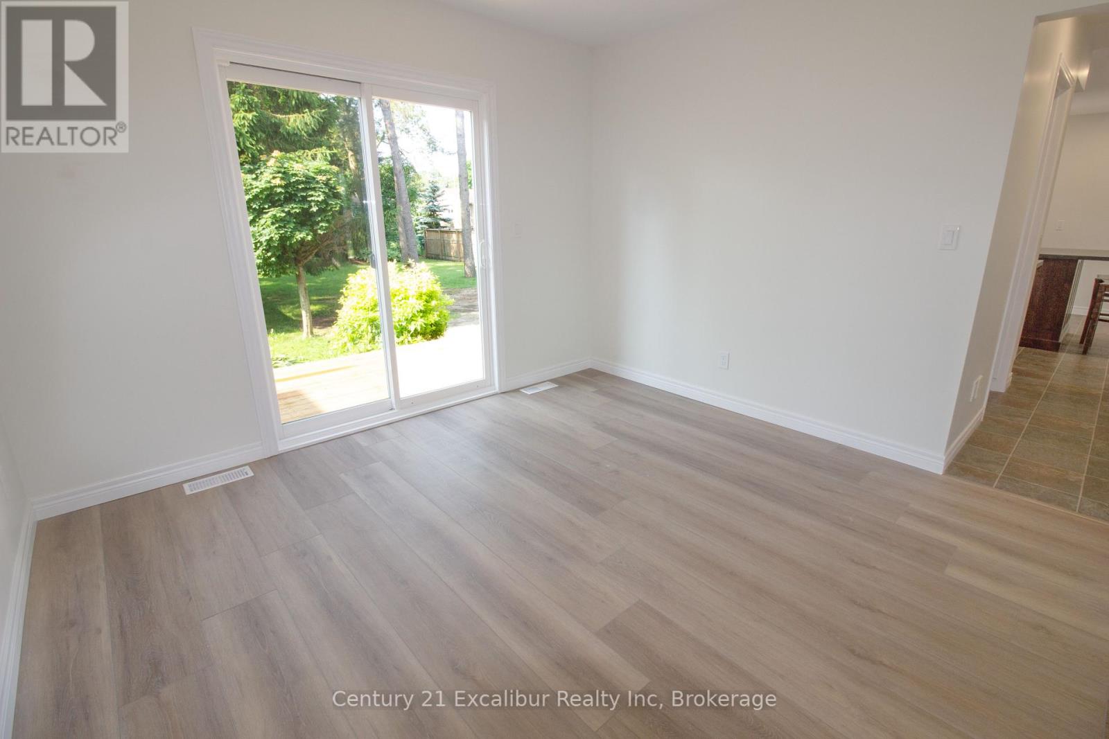 238 Adelaide Street, Wellington North, Ontario  N0G 1A0 - Photo 4 - X12262112