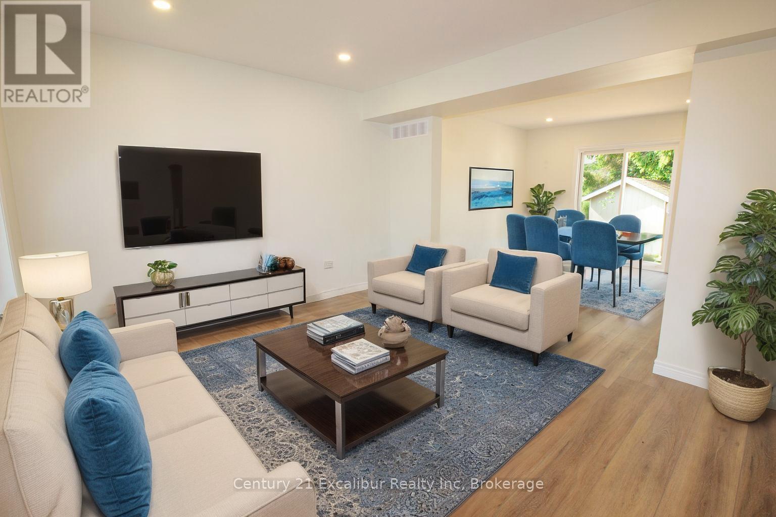 Property at 238 ADELAIDE STREET image 5