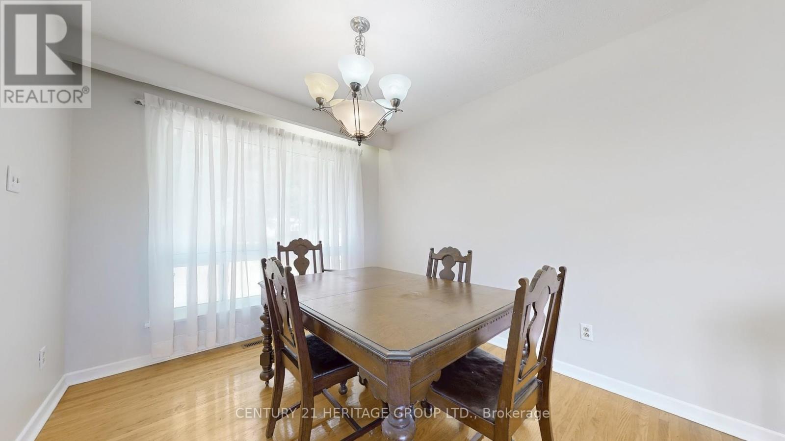 224 Glenn Avenue, Innisfil, Ontario  L9S 1C4 - Photo 9 - N12300938