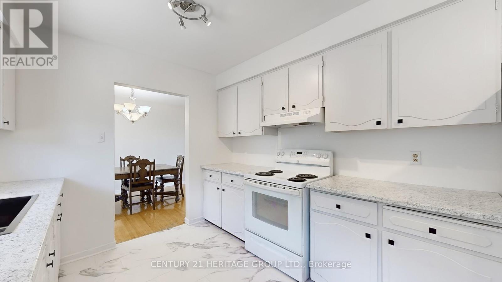 224 Glenn Avenue, Innisfil, Ontario  L9S 1C4 - Photo 15 - N12300938