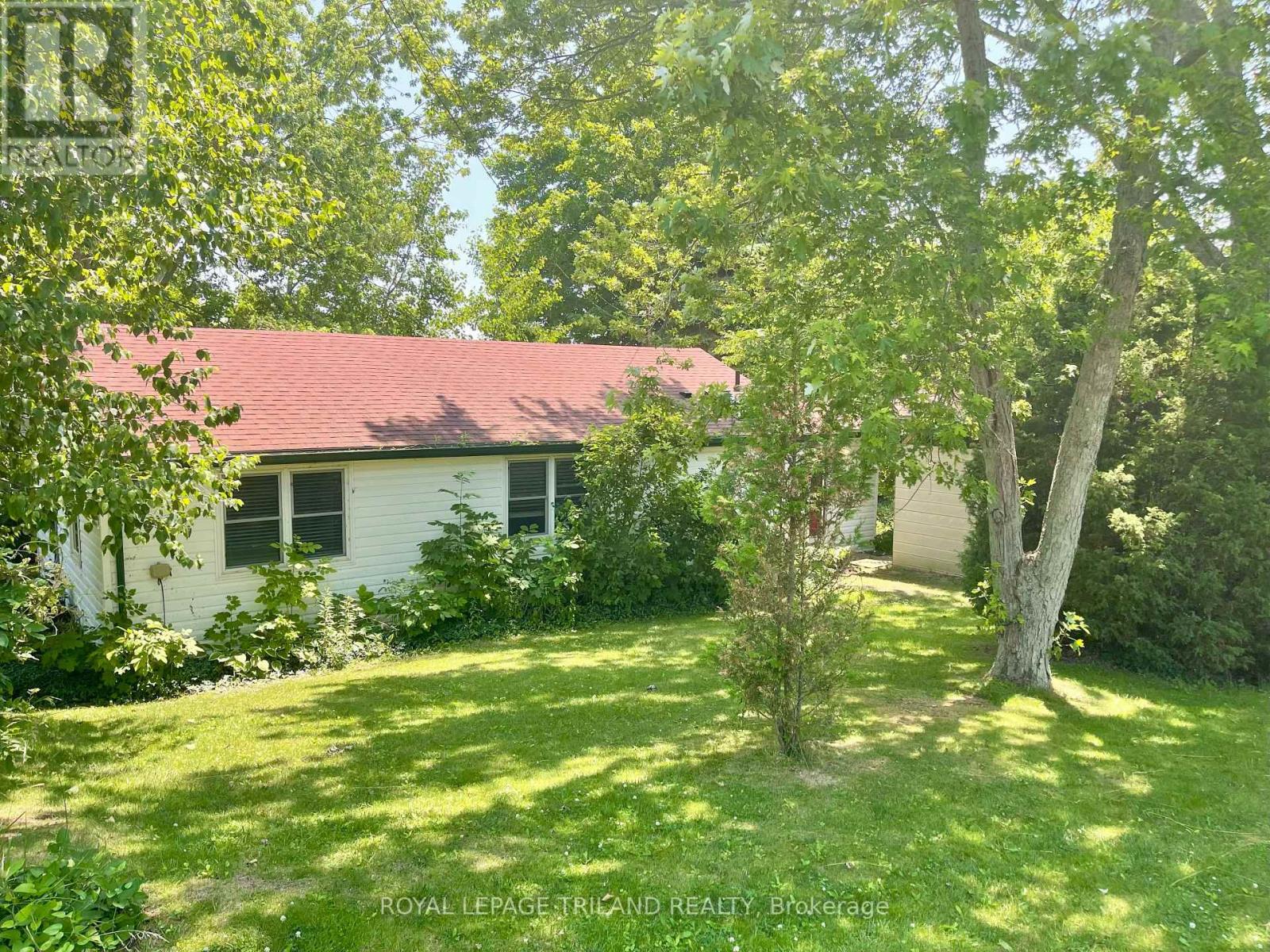 6069 Grandview Road, Dutton/dunwich, Ontario  N0L 2M0 - Photo 25 - X12264074