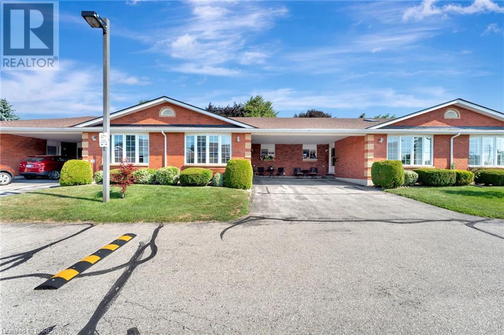 Property at 20 COURTLAND Drive Unit# 9 image 1