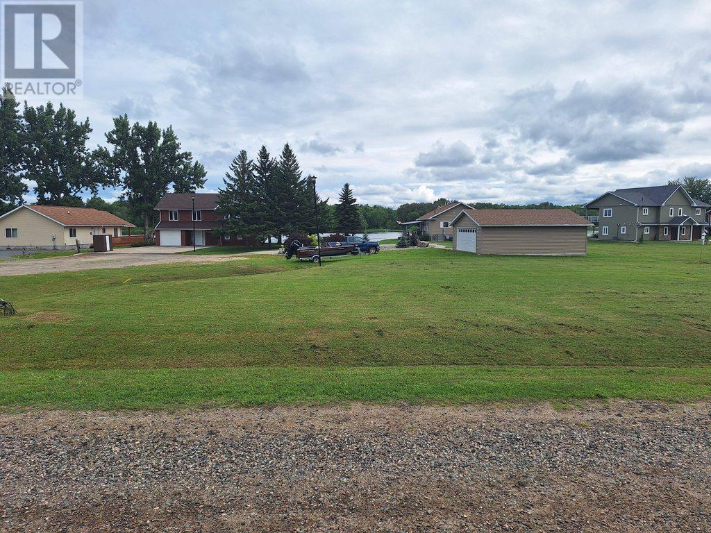 105 PINE CT, Rainy River, Ontario
