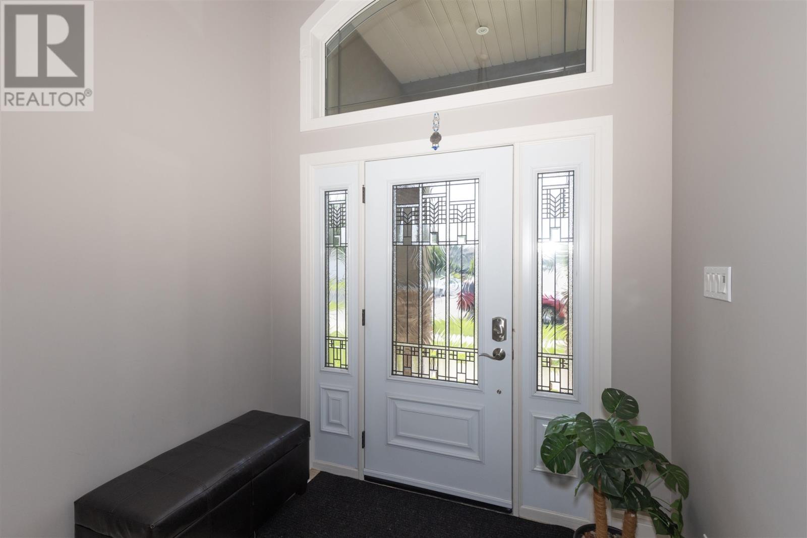 Property at 716 LEXINGTON CRES image 4