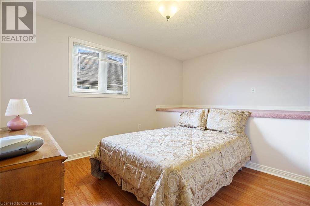 322 Stone Church Road E, Hamilton, Ontario  L9B 1B2 - Photo 23 - 40753558