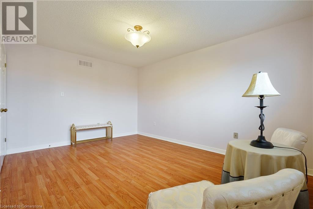 322 Stone Church Road E, Hamilton, Ontario  L9B 1B2 - Photo 29 - 40753558