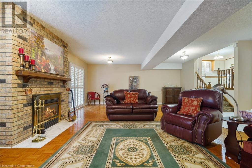322 Stone Church Road E, Hamilton, Ontario  L9B 1B2 - Photo 35 - 40753558