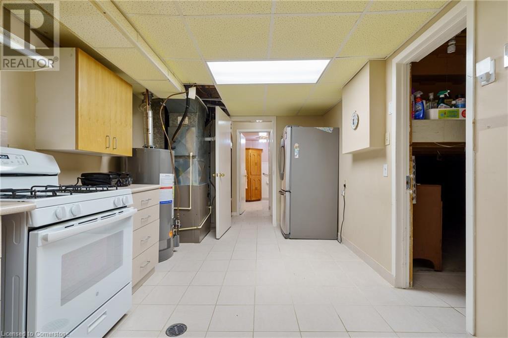 322 Stone Church Road E, Hamilton, Ontario  L9B 1B2 - Photo 40 - 40753558