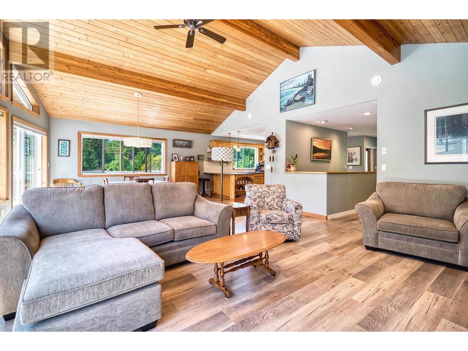 12800-12810 Mainsail Road, Madeira Park, British Columbia  V0N 2H1 - Photo 18 - R3029897