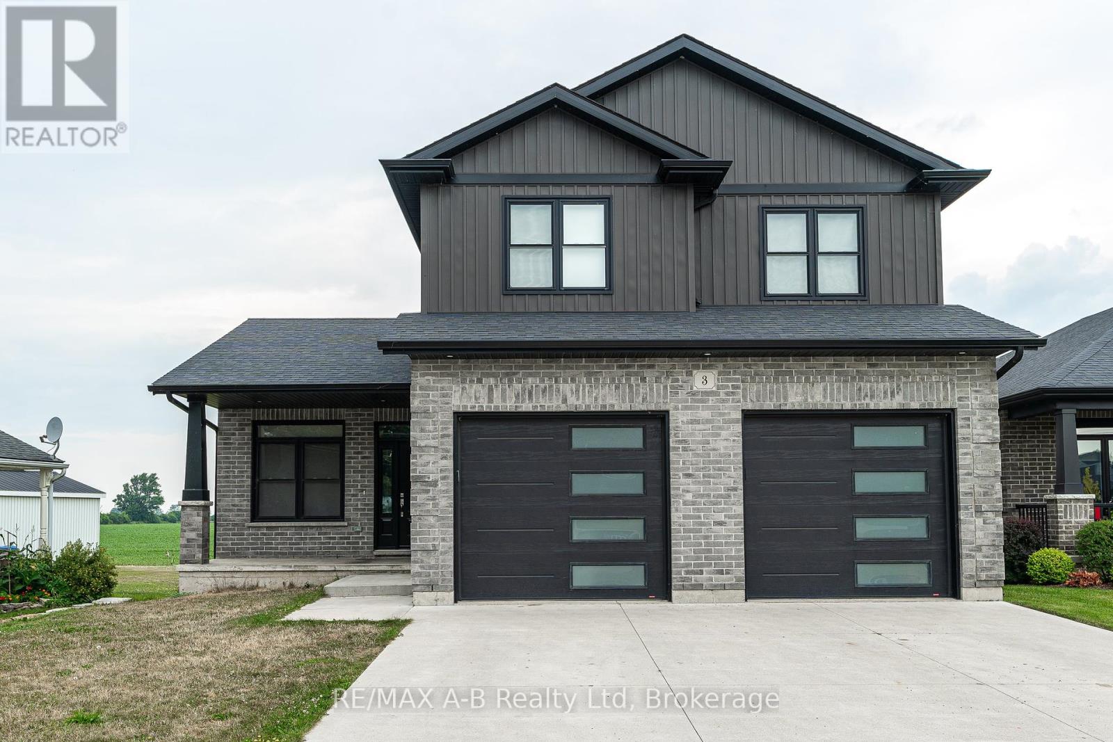 3 GLASS STREET, St. Marys, Ontario