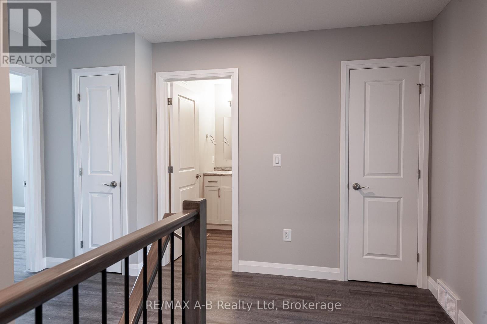3 Glass Street, St. Marys, Ontario  N4X 1E5 - Photo 17 - X12302065