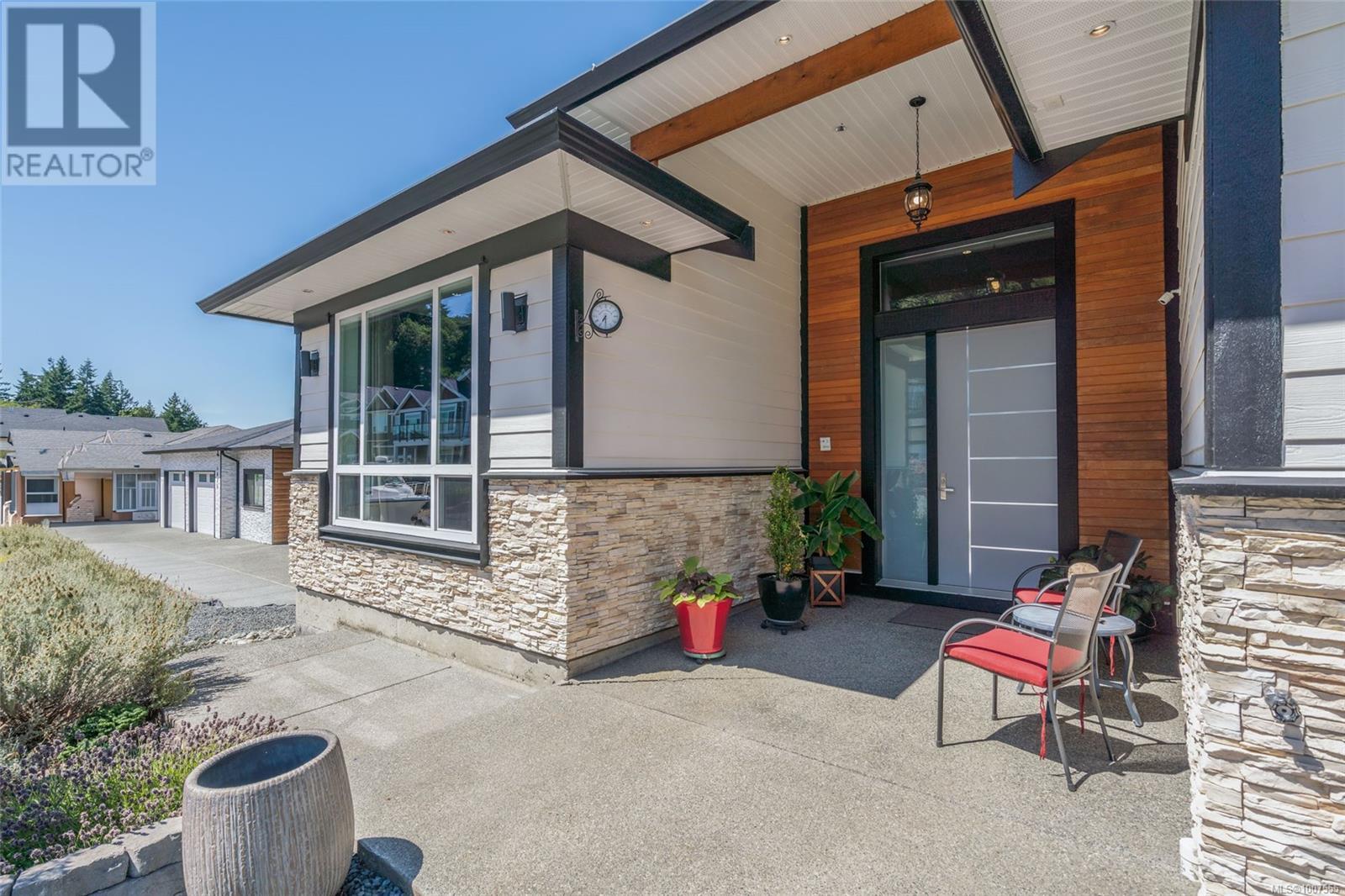 4610 Sheridan Ridge Rd, Nanaimo, British Columbia  V9T 6S6 - Photo 2 - 1007555