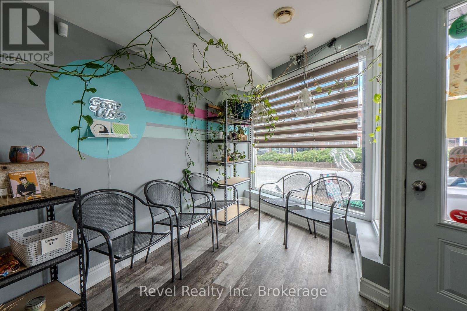 319 Algonquin Avenue, North Bay, Ontario P1B 4W1 - Photo 4 - X12302022