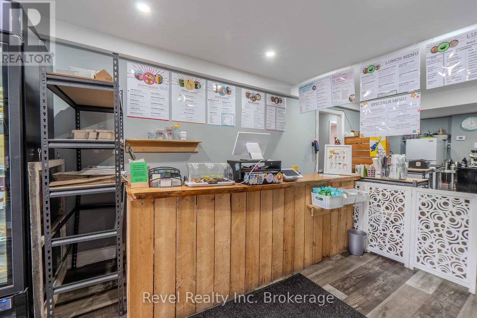 319 Algonquin Avenue, North Bay, Ontario P1B 4W1 - Photo 8 - X12302022