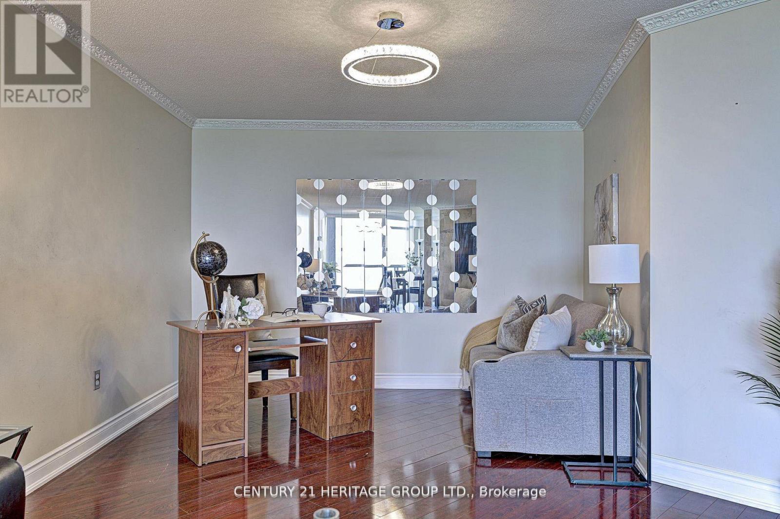 1205 - 5 Rowntree Road, Toronto, Ontario  M9V 5G9 - Photo 13 - W12301923
