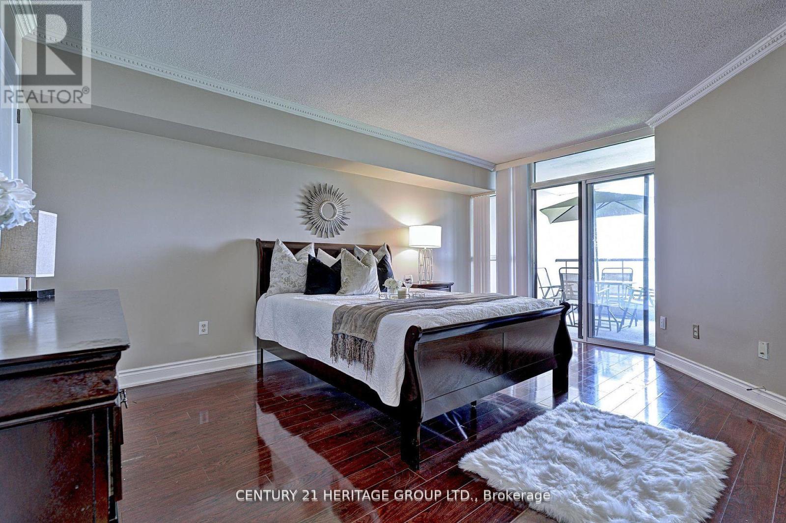1205 - 5 Rowntree Road, Toronto, Ontario  M9V 5G9 - Photo 17 - W12301923