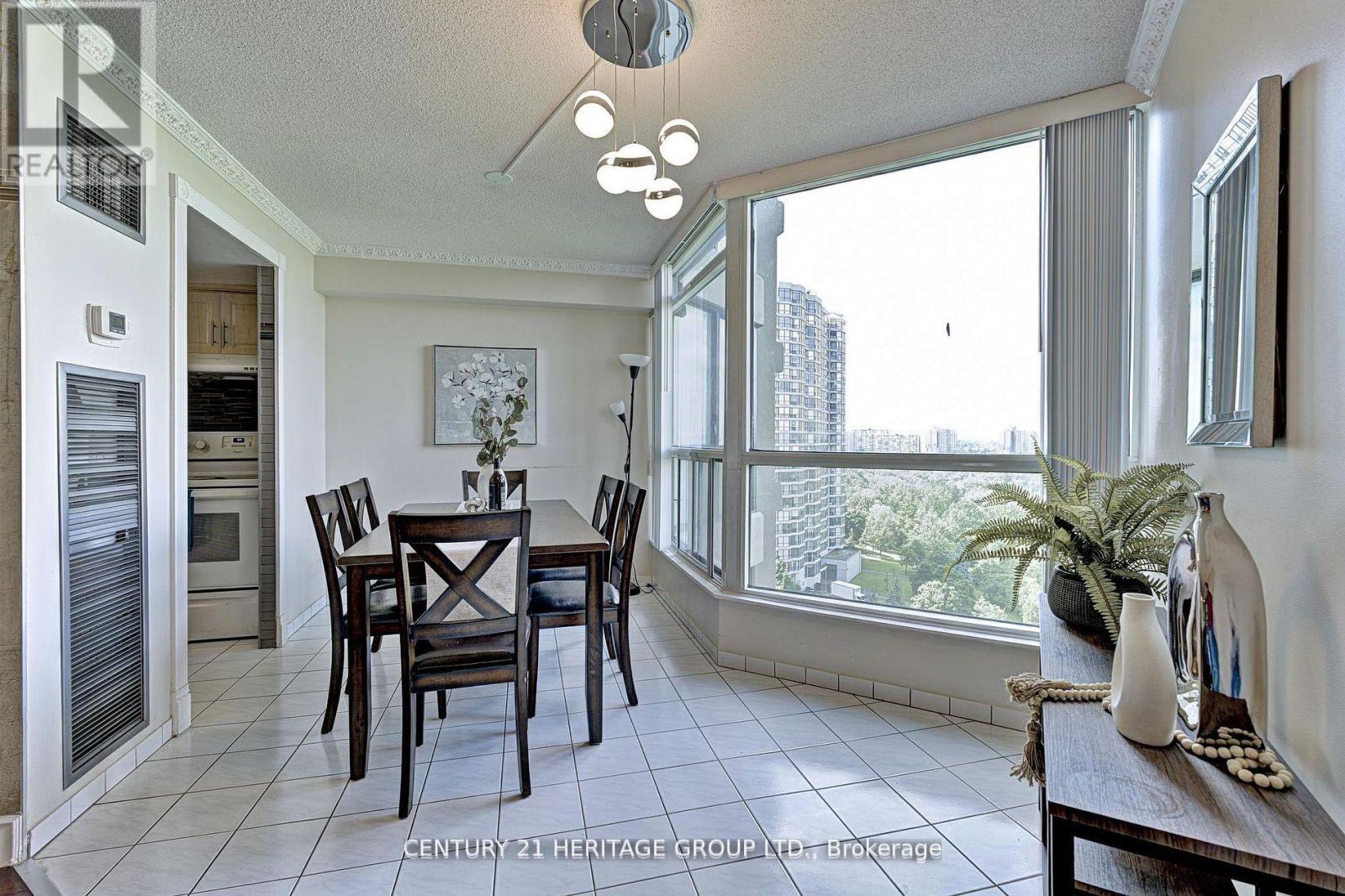 1205 - 5 Rowntree Road, Toronto, Ontario  M9V 5G9 - Photo 9 - W12301923