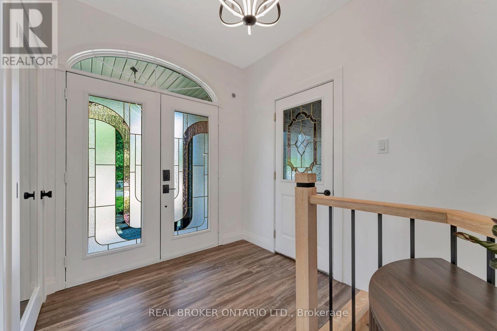 Property at 16 CASSON LANE image 4
