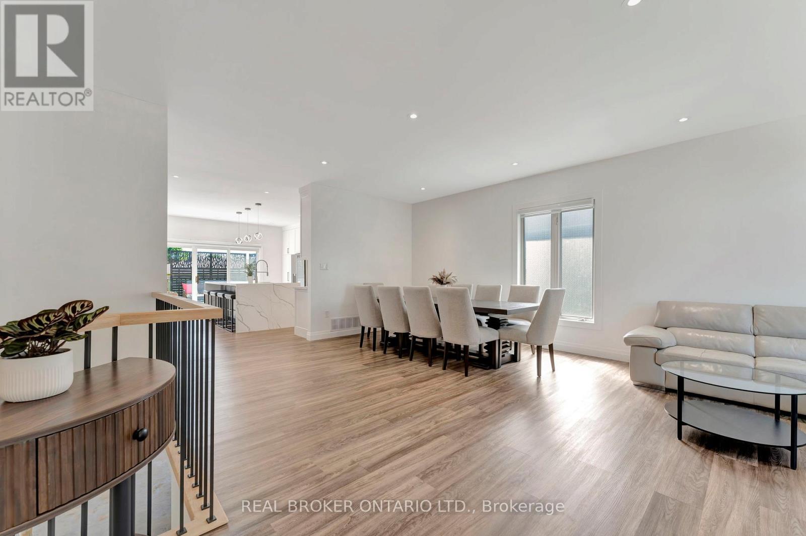 Property at 16 CASSON LANE image 5