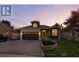 16 CASSON LANE, Brantford, Ontario