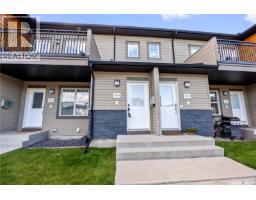 1806 1015 Patrick CRESCENT Willowgrove