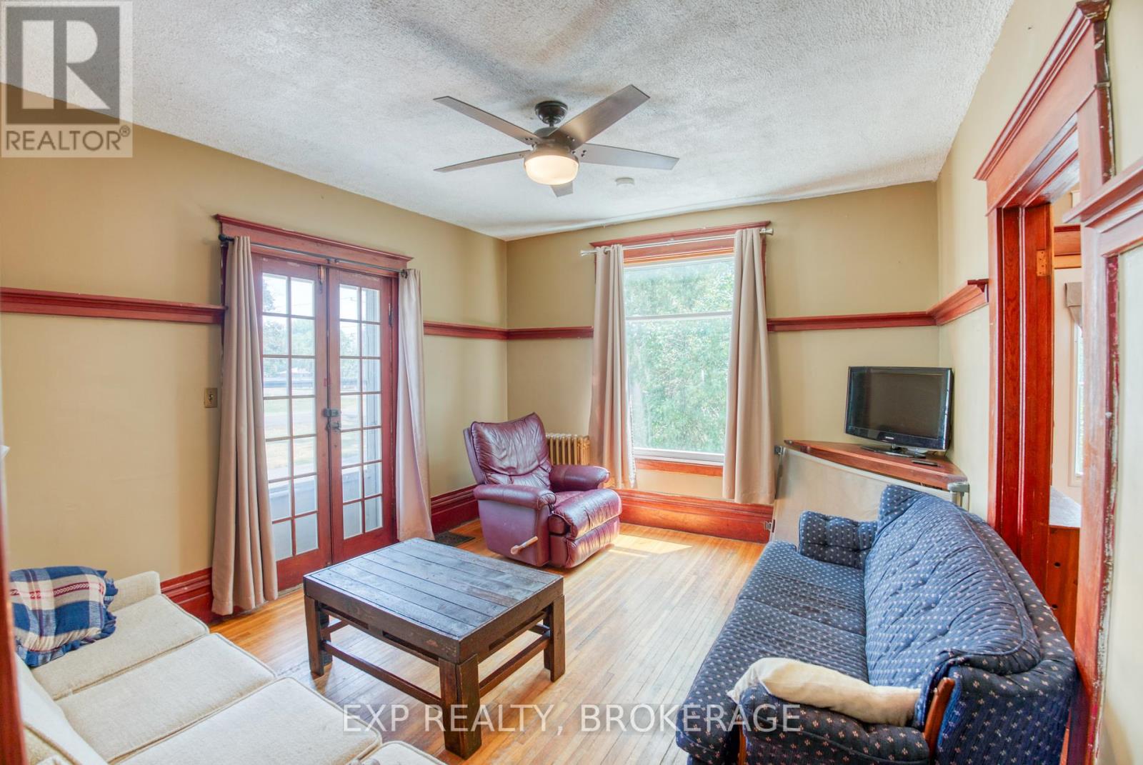 129 Dundas Street, Deseronto, Ontario  K0K 1X0 - Photo 16 - X12296831